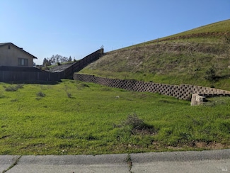 2517 Kingsmill Ln, Fairfield, CA 94534