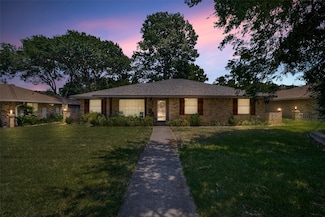 3072 Kiestridge Dr, Dallas, TX 75233