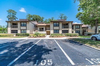105 Woodlake Wynde, Oldsmar, FL 34677