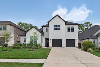 9722 Dani Lake Dr, Tomball, TX 77375