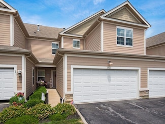 3531 Birkland Cir, Lewis Center, OH 43035