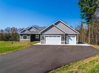 230912 Clover Creek Rd, Wausau, WI 54403