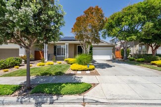 4630 Peninsula Point Dr, Seaside, CA 93955
