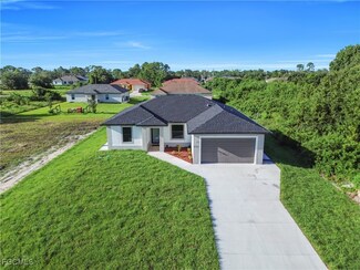 3723 6th St SW, Lehigh Acres, FL 33976