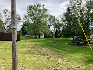 2435 S D St, Elwood, IN 46036