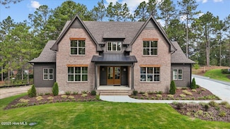 315 Sloan Ln, Aberdeen, NC 28315