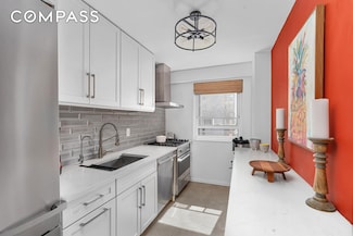 230 Jay St Unit 10H, Brooklyn, NY 11201