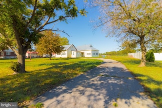 43 45 Repaupo Station Rd, Swedesboro, NJ 08085