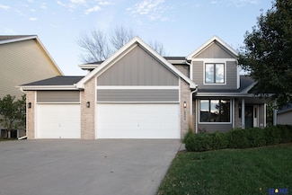 5844 S 91st St, Lincoln, NE 68526