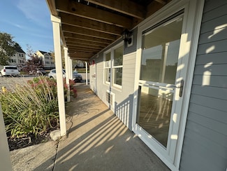 1072 Post Rd Unit 102, Wells, ME 04090