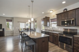 6051 Canyon Pkwy, Mc Farland, WI 53558