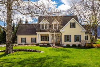 32 Village at Ormsby Hill Rd, Manchester Center, VT 05255