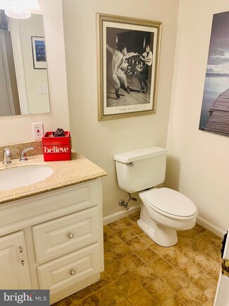 2622 Tabiona Cir, Silver Spring, MD 20906