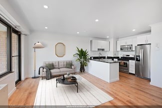 135 Montgomery St Unit 21B, Jersey City, NJ 07302