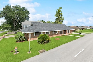 4601 7th St, Marrero, LA 70072