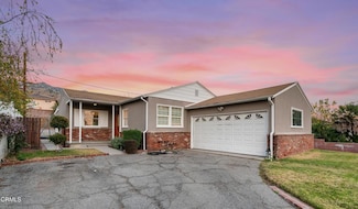 2618 N 6th St, Burbank, CA 91504