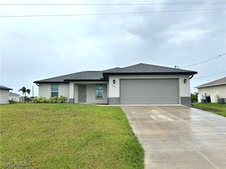 1825 NW 8th Place, Cape Coral, FL 33993