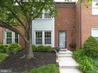 5645 Independence Cir, Alexandria, VA 22312