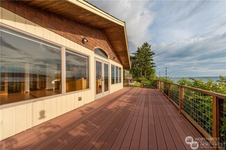 2267 N Nugent Rd, Lummi Island, WA 98262