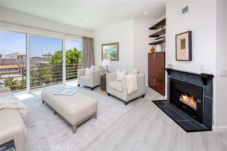 11949 Goshen Ave Unit 308, Los Angeles, CA 90049