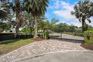 19986 Black Falcon Rd, Loxahatchee, FL 33470