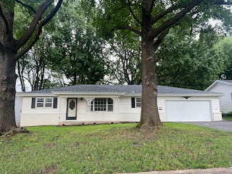 1846 S Nettleton Ave, Springfield, MO 65807