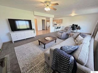 7331 Whitewater Ln, Lincoln, NE 68521