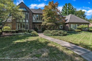 1433 Dennison Rd, East Lansing, MI 48823
