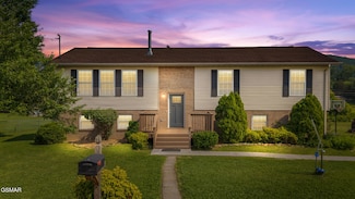 3206 Bativa Garden Ct, Sevierville, TN 37876