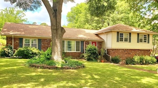 1475 Eastridge Dr, Memphis, TN 38120
