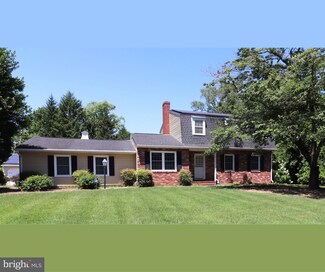 668 S Old Mill Rd, Dover, DE 19901