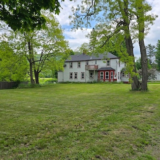 173 Agassiz St, Bethlehem, NH 03574