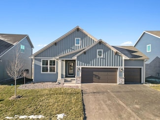 10221 Shadyview Ln N, Maple Grove, MN 55311