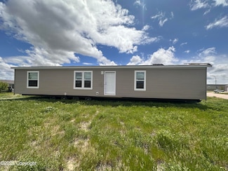 1607 Orange Creek Dr, Gillette, WY 82716