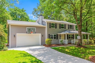 1105 Century Park Ave, Kernersville, NC 27284