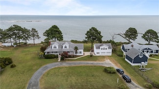 118 Rigby Ln, Mathews, VA 23045