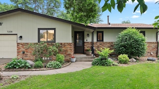 5308 80th Ave N, Brooklyn Park, MN 55443