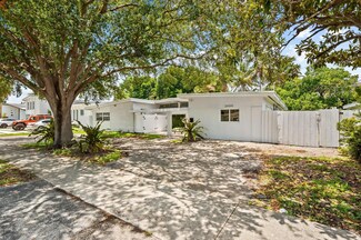 20000 Highland Lakes Blvd, Miami, FL 33179