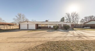 203 Van Buren Ave, Lorenzo, TX 79343
