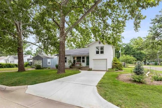 1002 S Walnut St, Stillwater, OK 74074