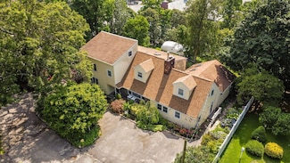 7 Junior Dr, Ronkonkoma, NY 11779