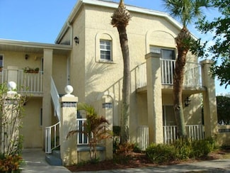 1604 SE Green Acres Cir Unit 201, Port St. Lucie, FL 34952
