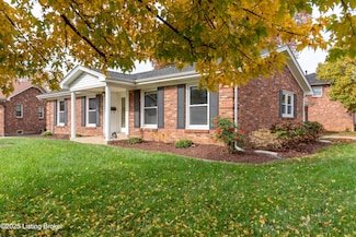 4305 Eastside Ct, Louisville, KY 40220