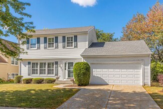562 Linsey Ave, Schaumburg, IL 60194
