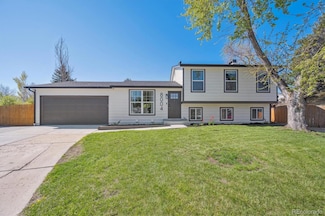 8004 S Field St, Littleton, CO 80128