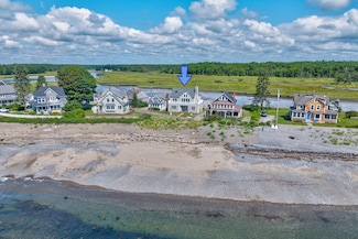 1 Atlantic Cir, Kennebunk, ME 04043