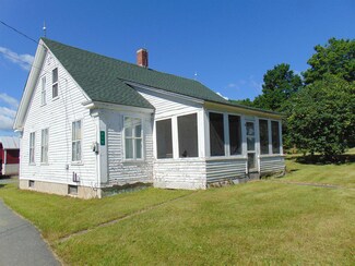 219 Church St, Barnet, VT 05821