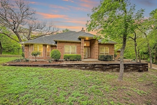 134 Keowee Cir, Waxahachie, TX 75165