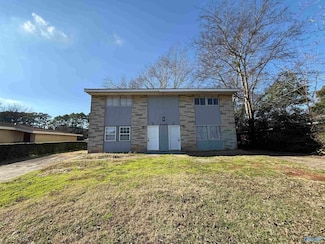 3408 Glen Park Dr NW Unit B, Huntsville, AL 35810