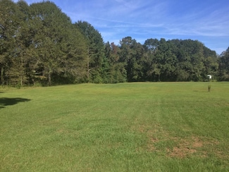 5060 Silver Dr, Magnolia, MS 39652